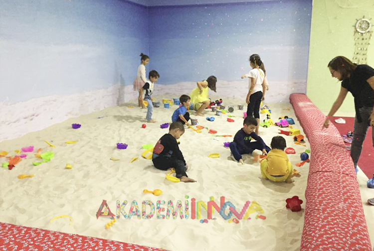 Çocuk aktivite merkezi